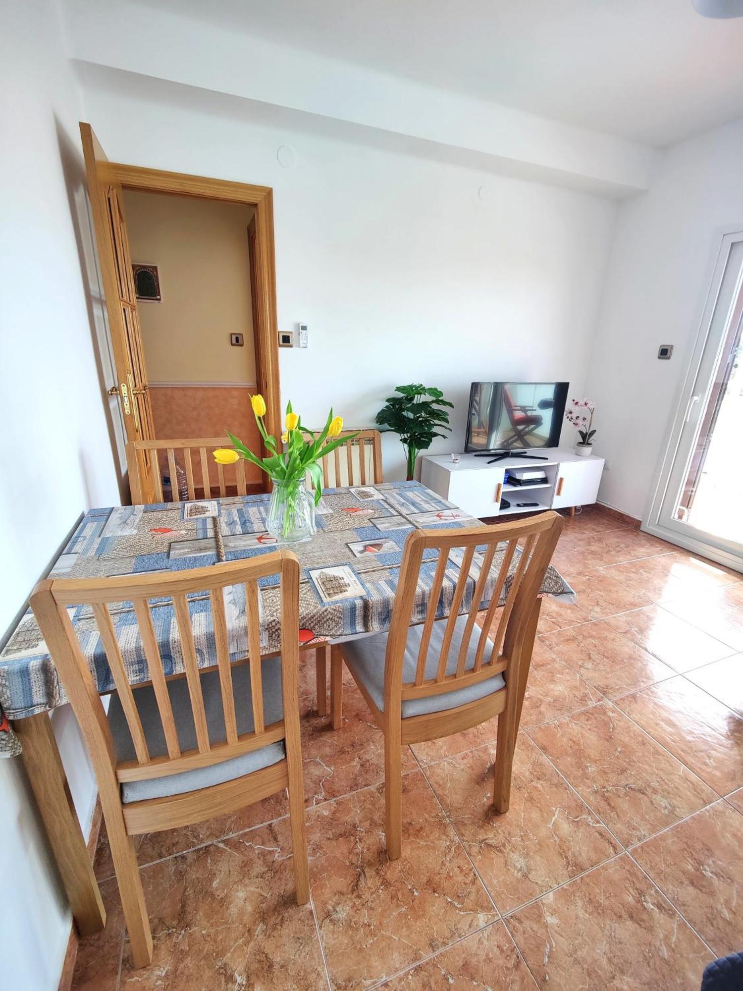 Sunny Flat With Balcony And Sea Views Apartment Cambrils Exterior photo